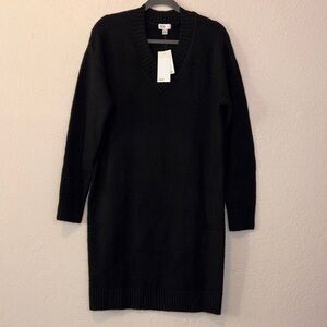 Nordstrom rack Black Vneck Sweater Dress Small NWT